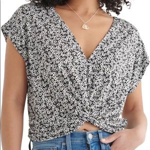 Lucky Brand Floral Top Size Medium